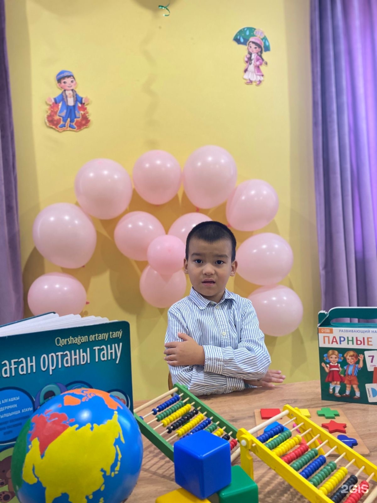 Баланың дамытушы материалдармен сабағы